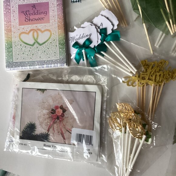 Wedding Table Placement Decor with Ribbon on a Stick Invitations - Picture 5 of 6